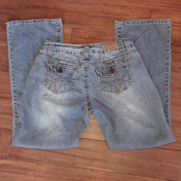 Hydraulic Premium Stretch Faded Bootcut Jeans - Picture 4 of 8